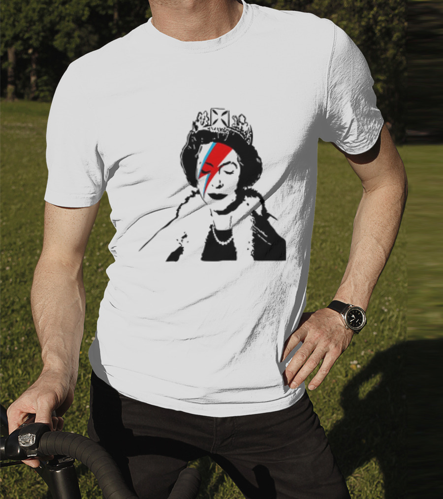 Queen Elizabeth Bowie Lightning Face Paint T-Shirt