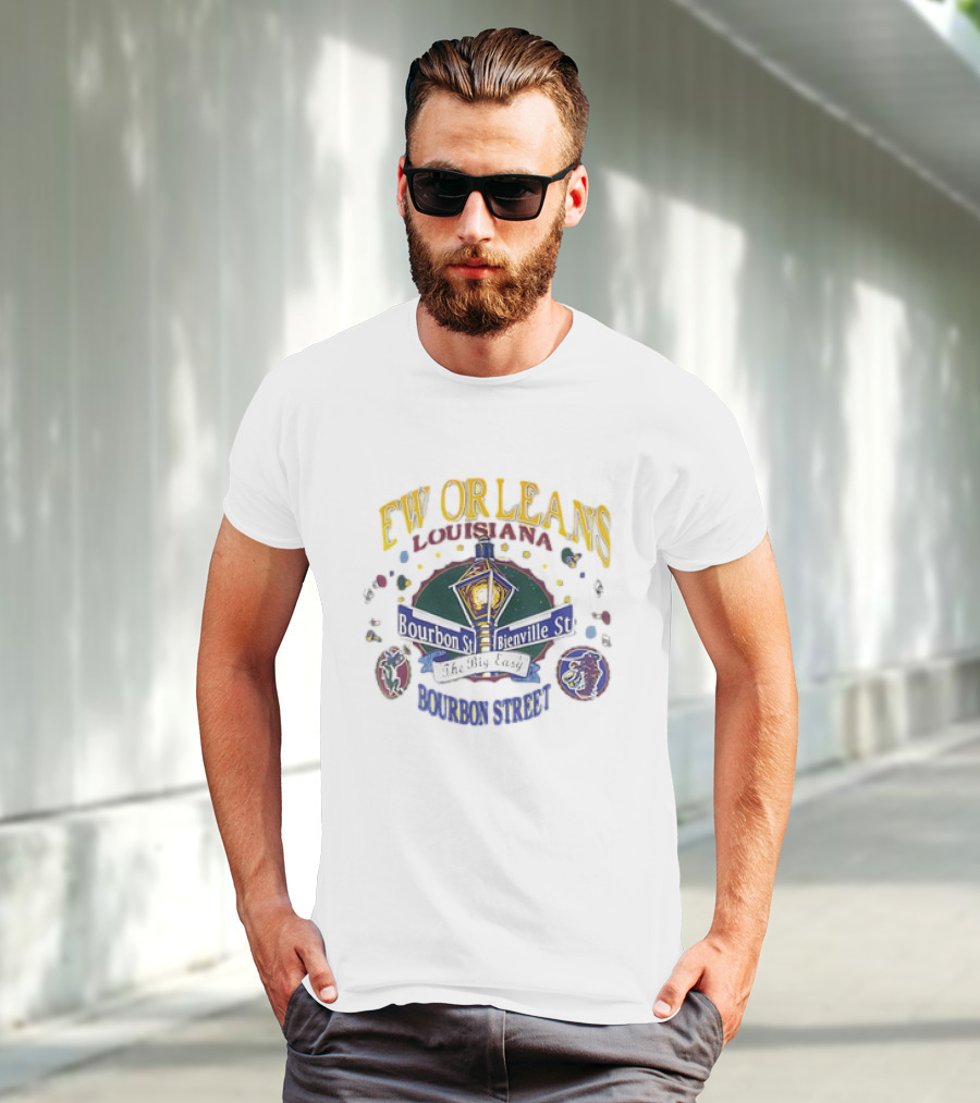 New Orleans Louisiana Bourbon Street Bienville St The Big Easy Vintage T-Shirt