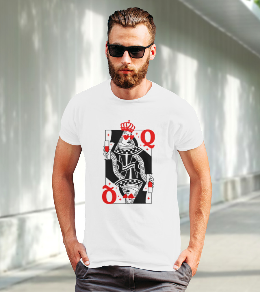 Queen Of Hearts Card Red Heart Glasses T-Shirt
