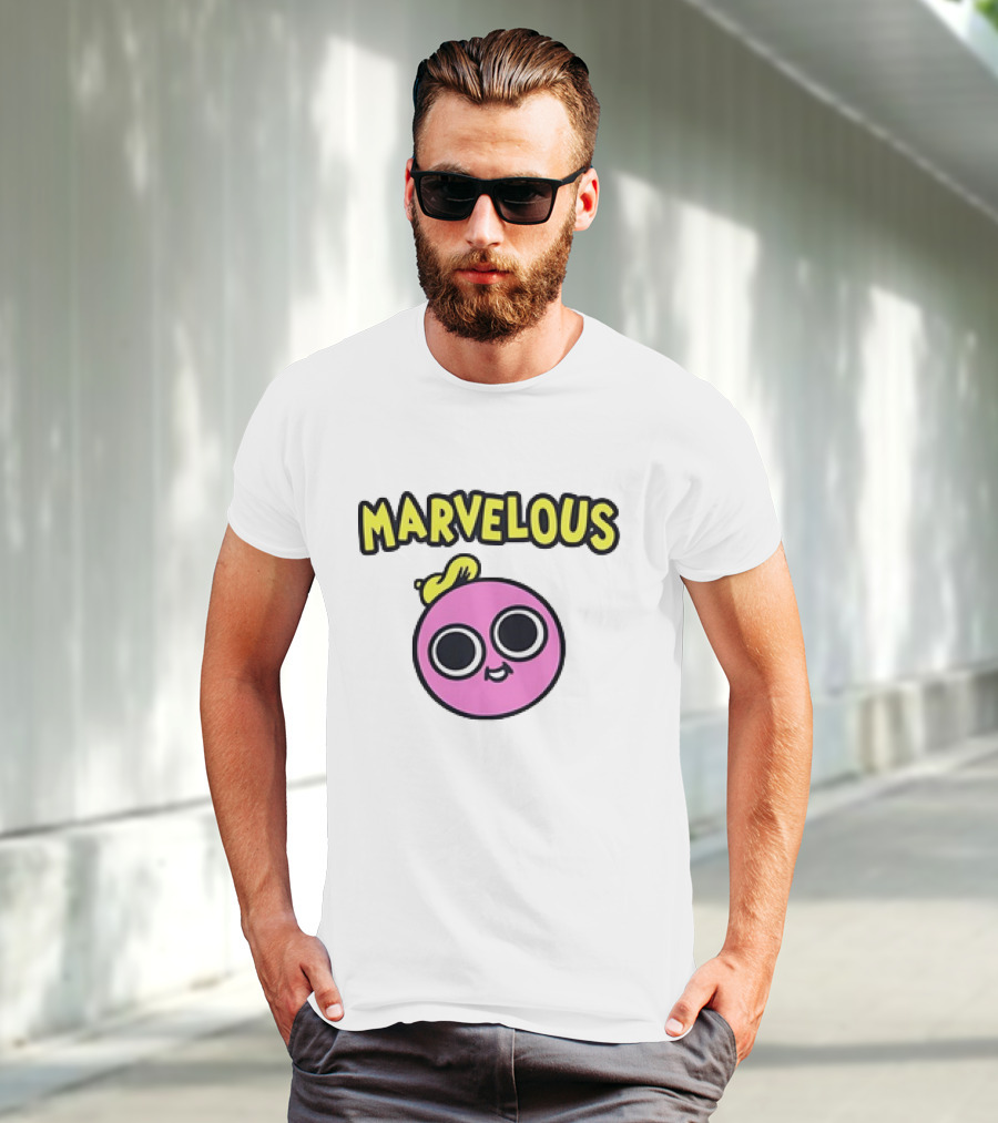 MARVELOUS Cute Pink Smiley Face With Large Eyes And Yellow Hair T-Shirt