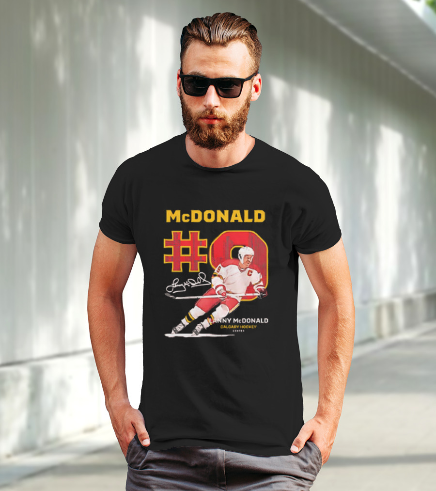 Lanny McDonald #9 Calgary Flames NHL Hockey Throwback Vintage Signature T-Shirt