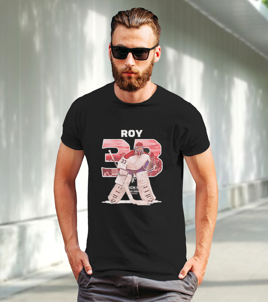 Patrick Roy 33 Montreal Hockey NHL Throwback Vintage Signature T-Shirt