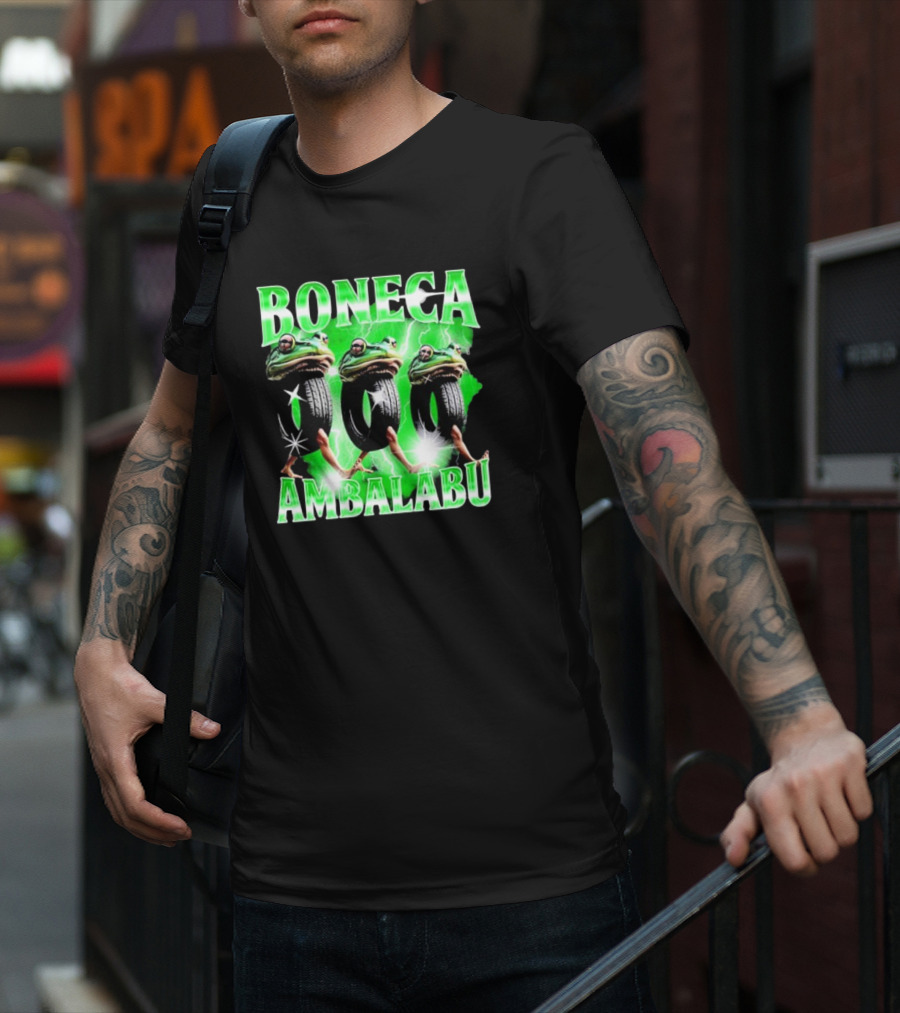 Boneca Ambalabu Frog Head With Tires And Green Lightning T-Shirt