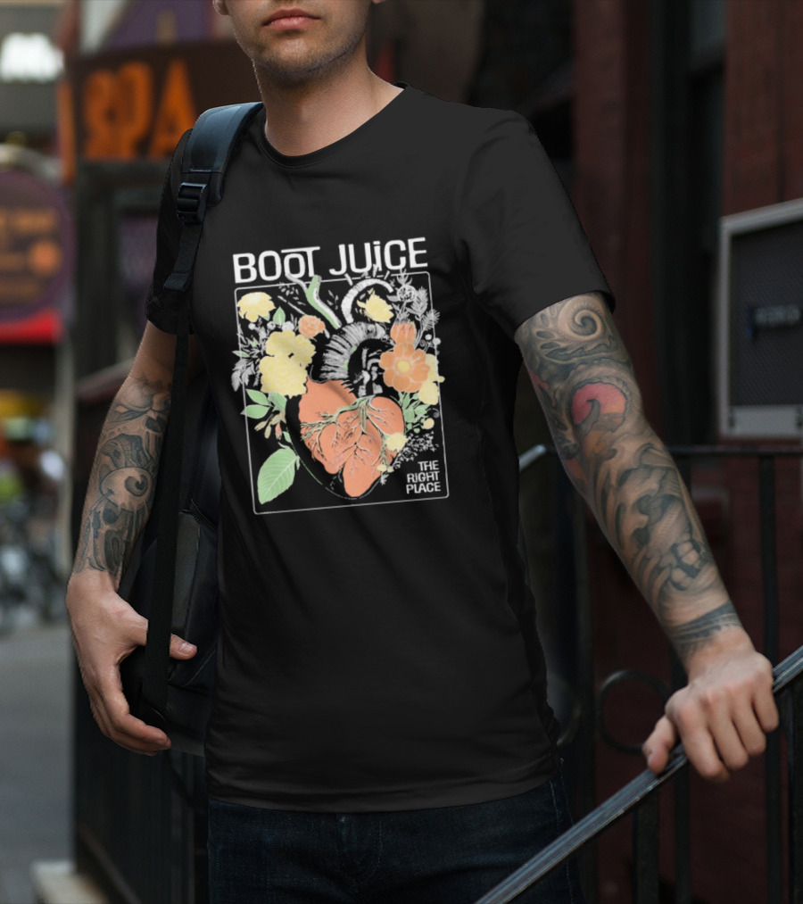 Boot Juice The Right Place Floral Heart Botanical Vintage Style T-Shirt