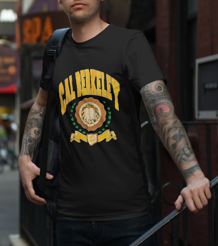 Cal Berkeley University Of California Est 1868 Crest Academic Seal T-Shirt