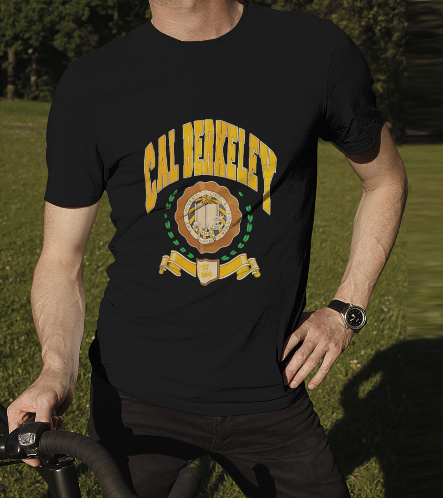 Cal Berkeley University Of California Est 1868 Crest Academic Seal T-Shirt