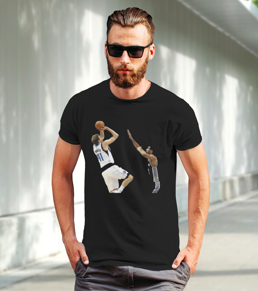 Dirk Nowitzki Fadeaway Jumper Over Tim Duncan NBA Iconic Moment T-Shirt
