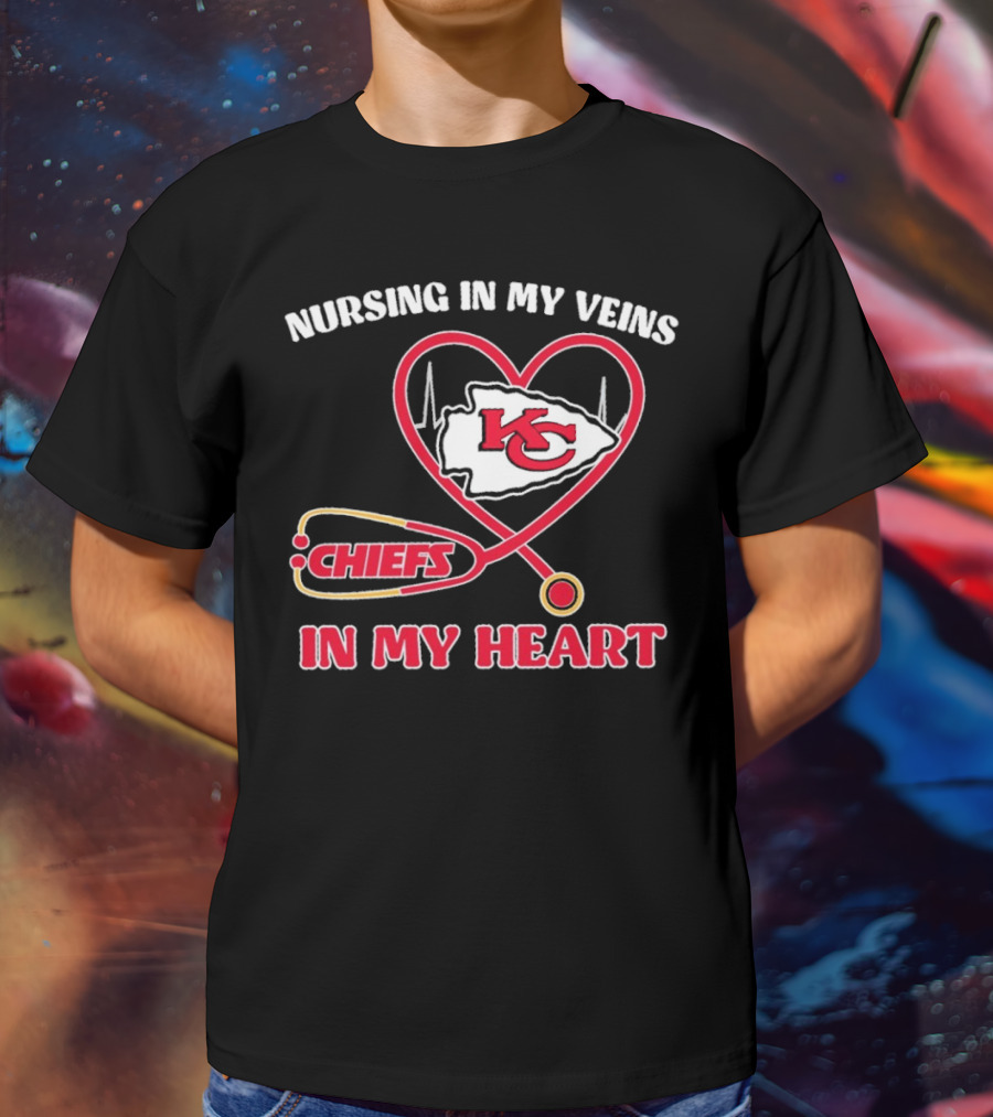 Nursing In My Veins Chiefs In My Heart KC Logo Heartbeat Stethoscope T-Shirt