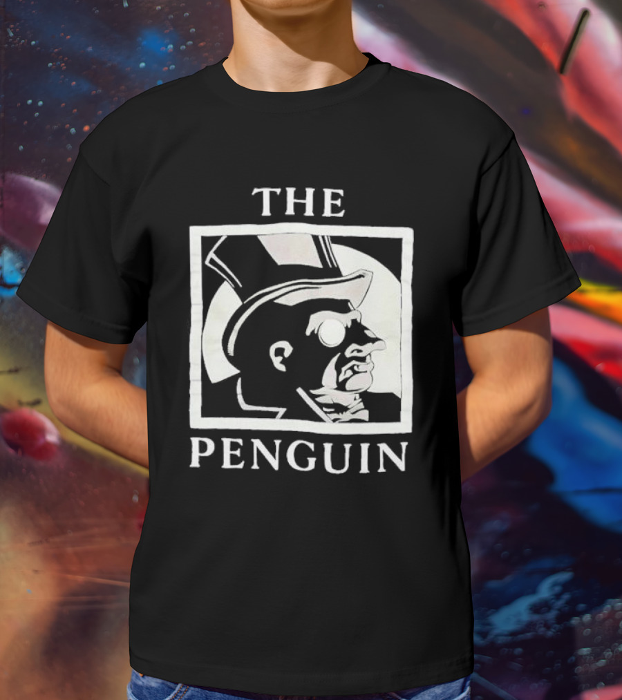Batman Returns The Penguin Villain Silhouette Art T-Shirt