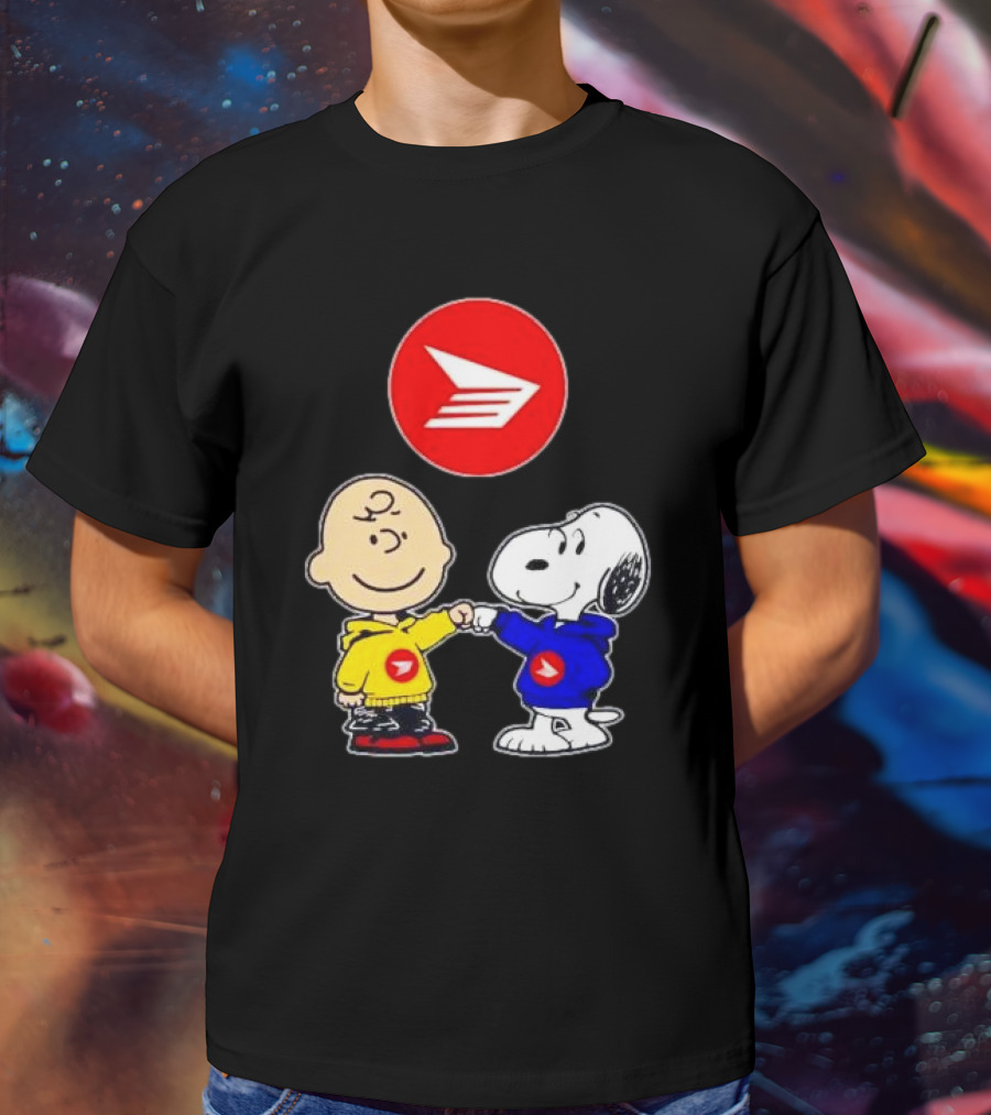 Canada Post Charlie Brown And Snoopy T-Shirt