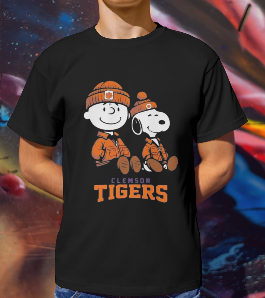 Clemson Tigers X Snoopy And Charlie Brown 2025 T-Shirt