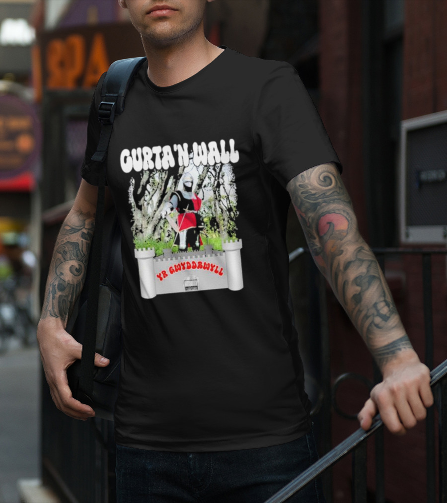 Curta’n Wall Yr Gwyddbwyll Grime Stone Records T-Shirt