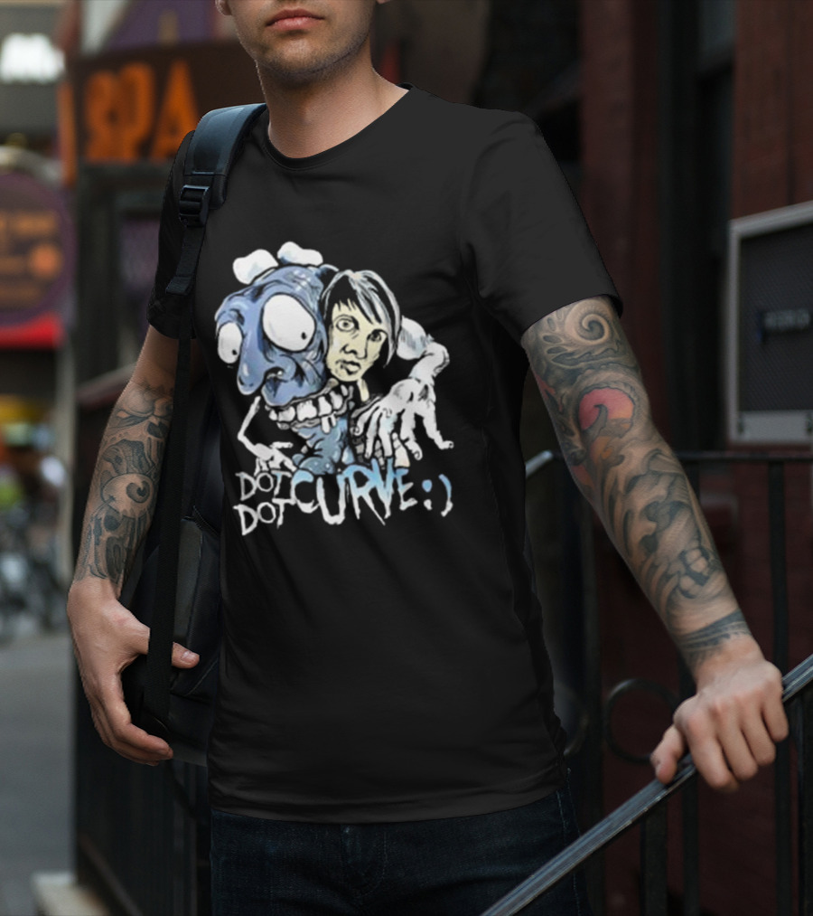 Dot Dot Curve T-Shirt