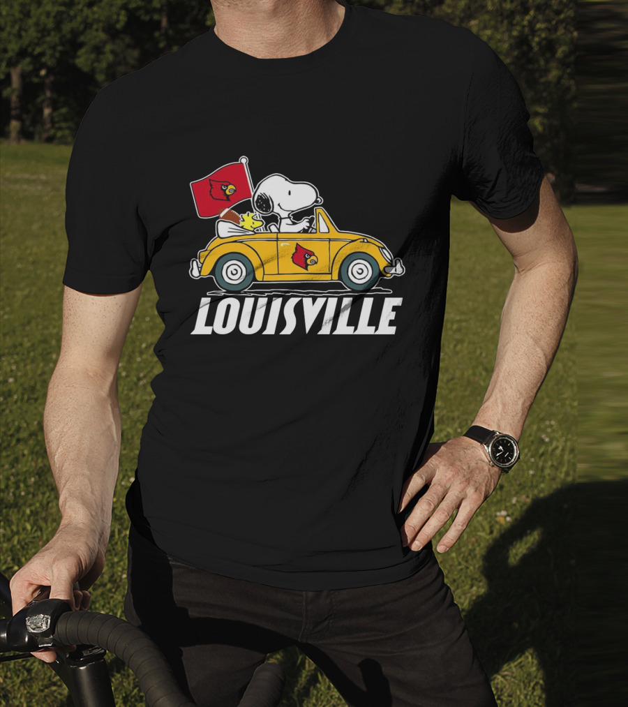 Snoopy And Woodstock Driving Louisville Cardinals Car T-Shirt