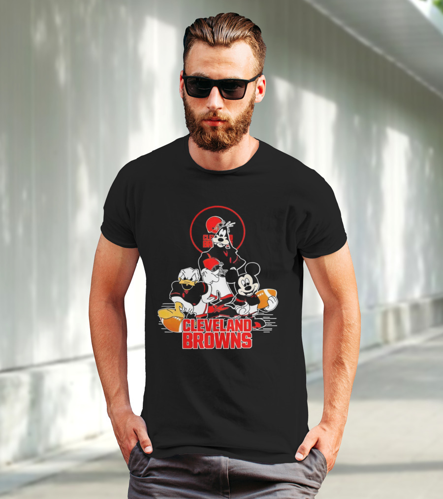 Cleveland Browns NFL Mickey Mouse Donald Duck Goofy Football Team T-Shirt