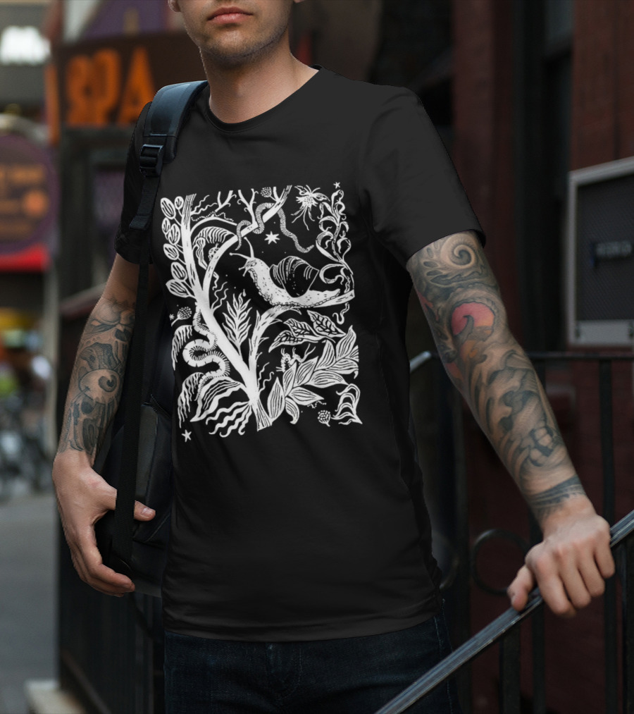 Elispencer November Enchanted Forest Snail Motif T-Shirt