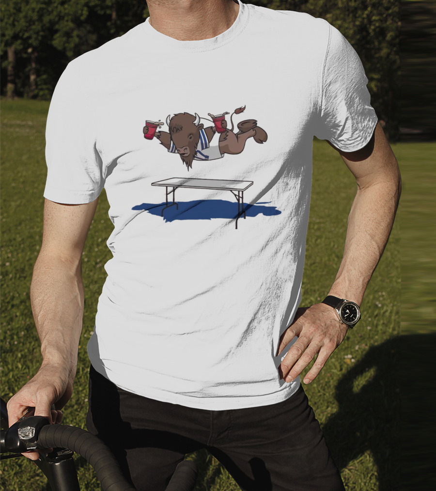 Buffalo Bills Smash Tables Jumping Bison With Red Cups T-Shirt