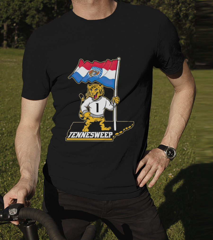 Missouri Tigers Mascot Holding Flag Tennesweep T-Shirt