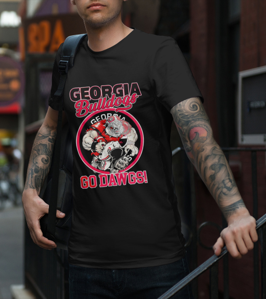 Georgia Bulldogs Go Dawgs UGA Aggressive Mascot T-Shirt