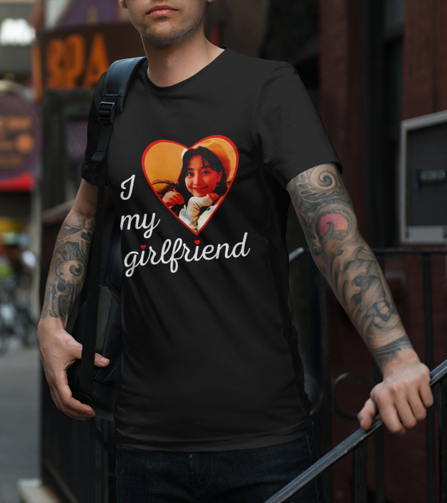 I Love My Girlfriend Jihyo Heart Photo T-Shirt
