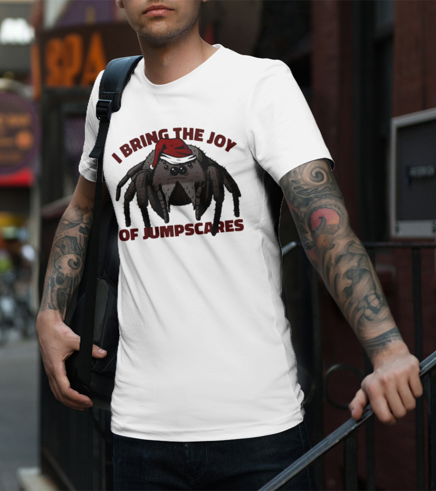 I Bring The Joy Of Jumpscares Christmas Spider With Santa Hat T-Shirt