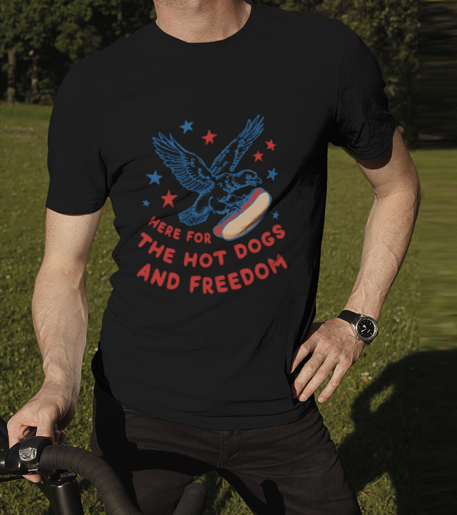 Here For The Hot Dogs And Freedom USA Eagle Stars T-Shirt