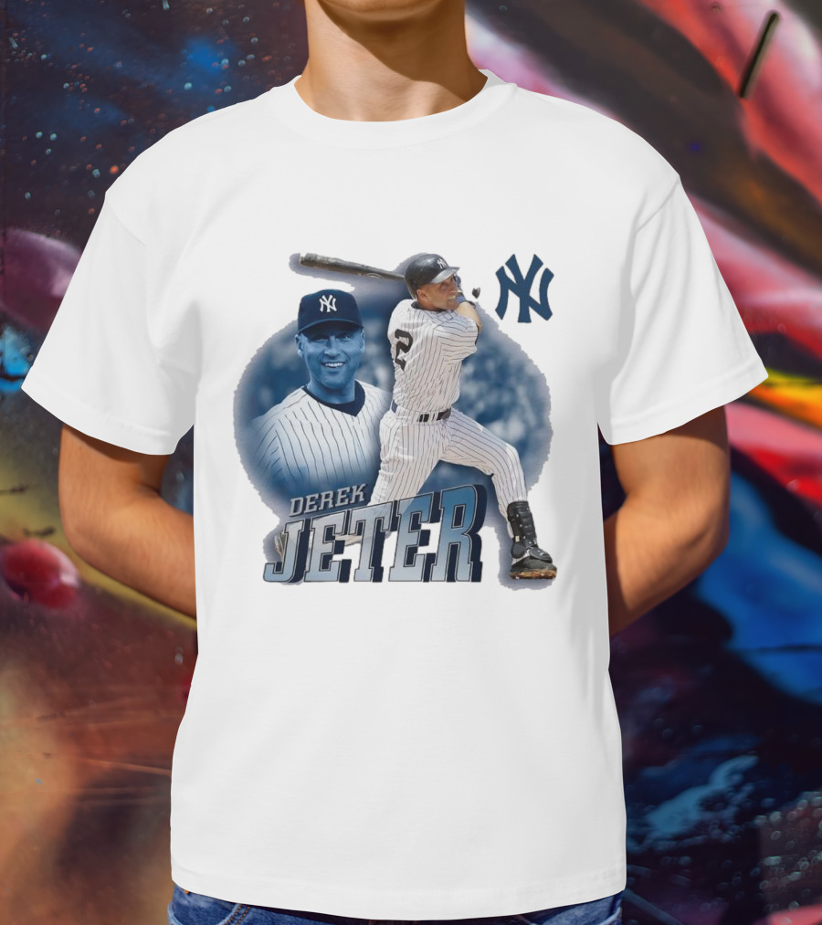 Derek Jeter New York Yankees Swing Baseball Legend T-Shirt