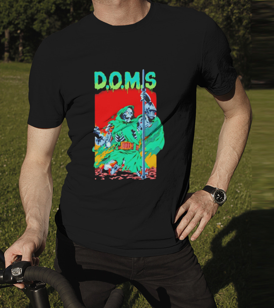 D.O.M.S Skeleton Warrior In Green Cloak Holding Staff T-Shirt