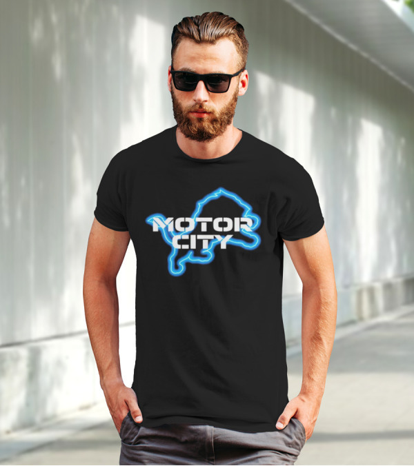 Sam Richardson Wearing Detroit Lions Motor City Blue Lion T-Shirt