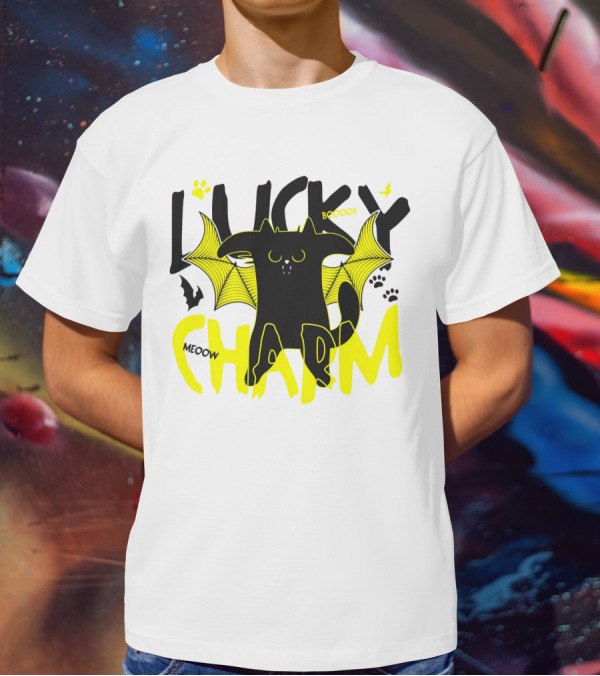 Lucky Charm Booo Meoow Bat Cat Halloween Paws T-Shirt