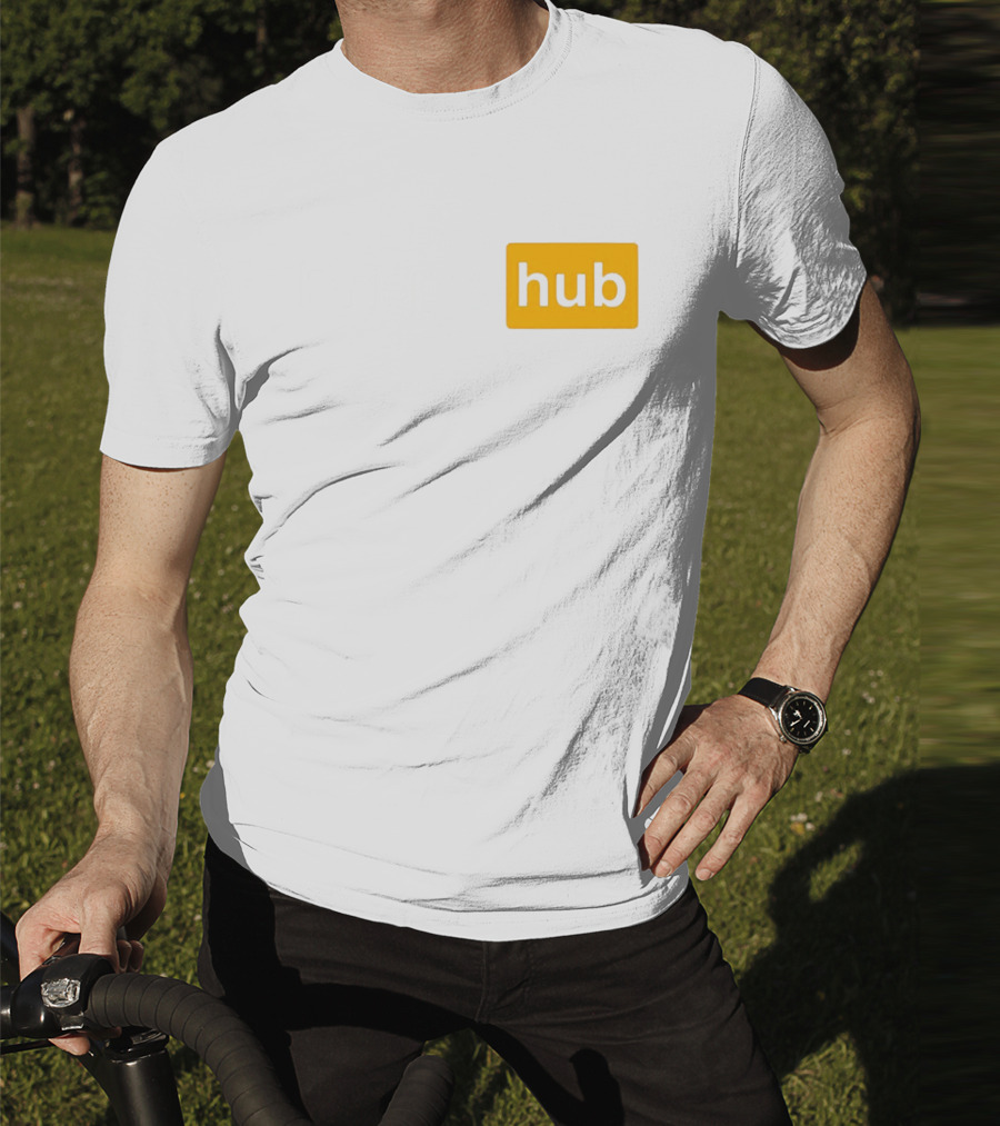 Briggs Hub Meme T-Shirt