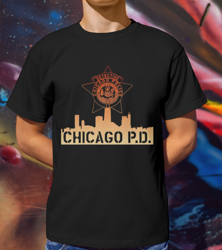 Chicago P.D. Detective Chicago Police Badge And City Skyline T-Shirt