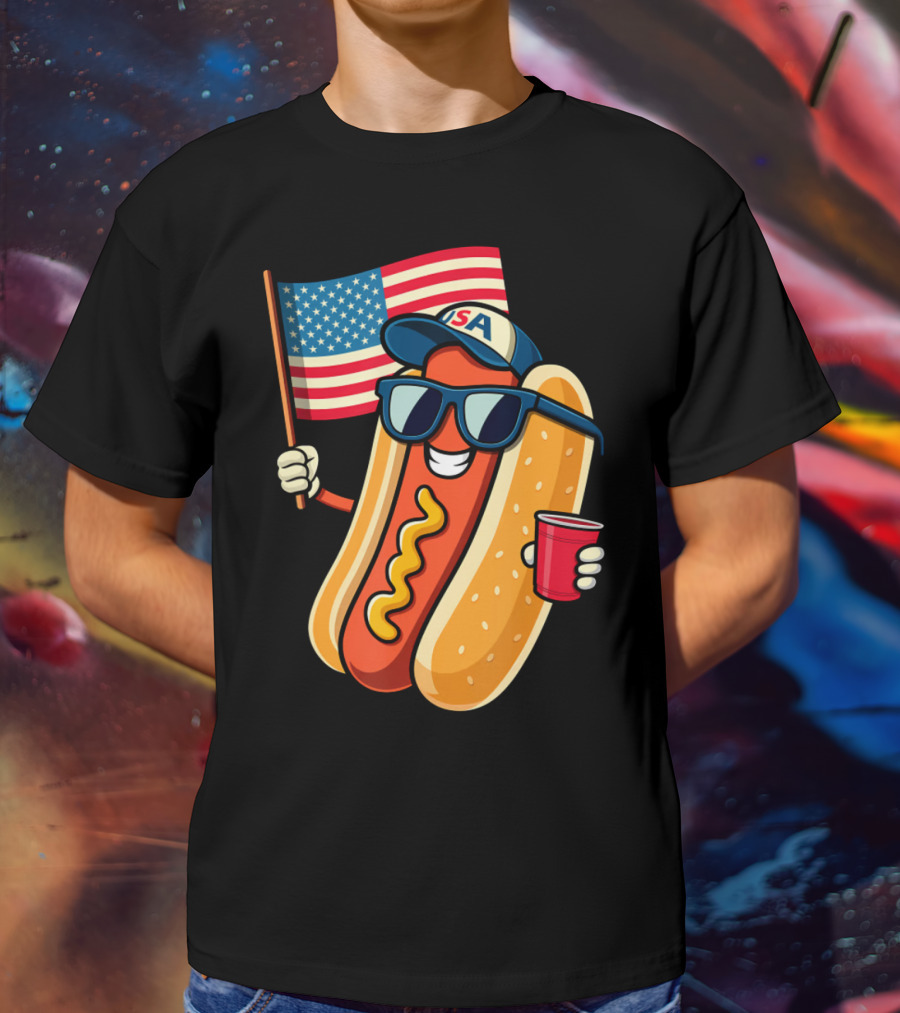 Fourth Of July USA Hotdog With American Flag And Sunglasses T-Shirt