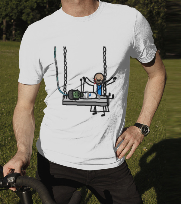 Dereck Its A Live-Ly Frankenstein Doctor With Green Zombie On Medical Table T-Shirt