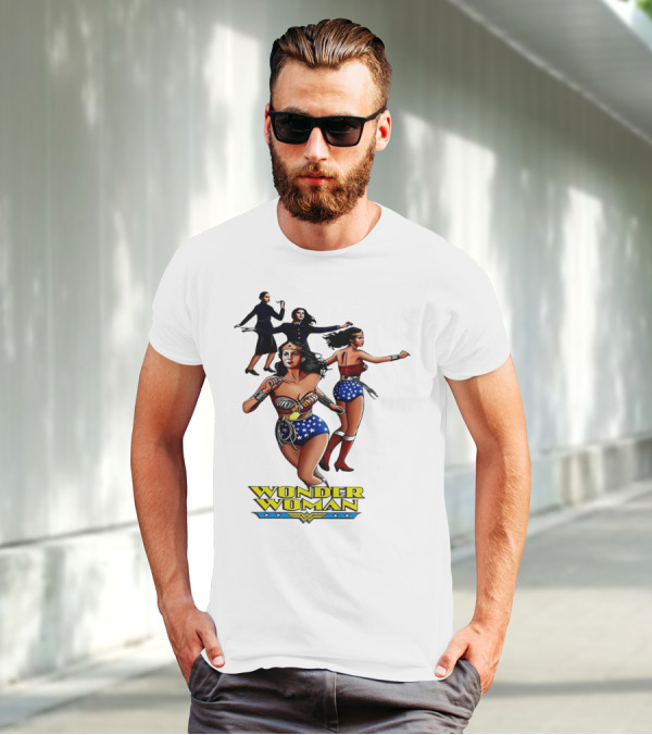 Wonder Woman Classic Logo Comic Character Poses T-Shirt