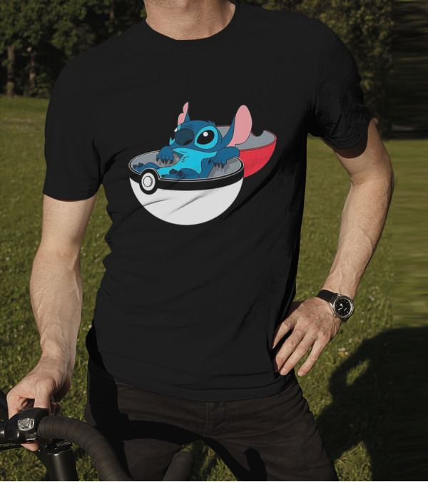 The Stitch Relaxing In Poké Ball Fusion Concept T-Shirt