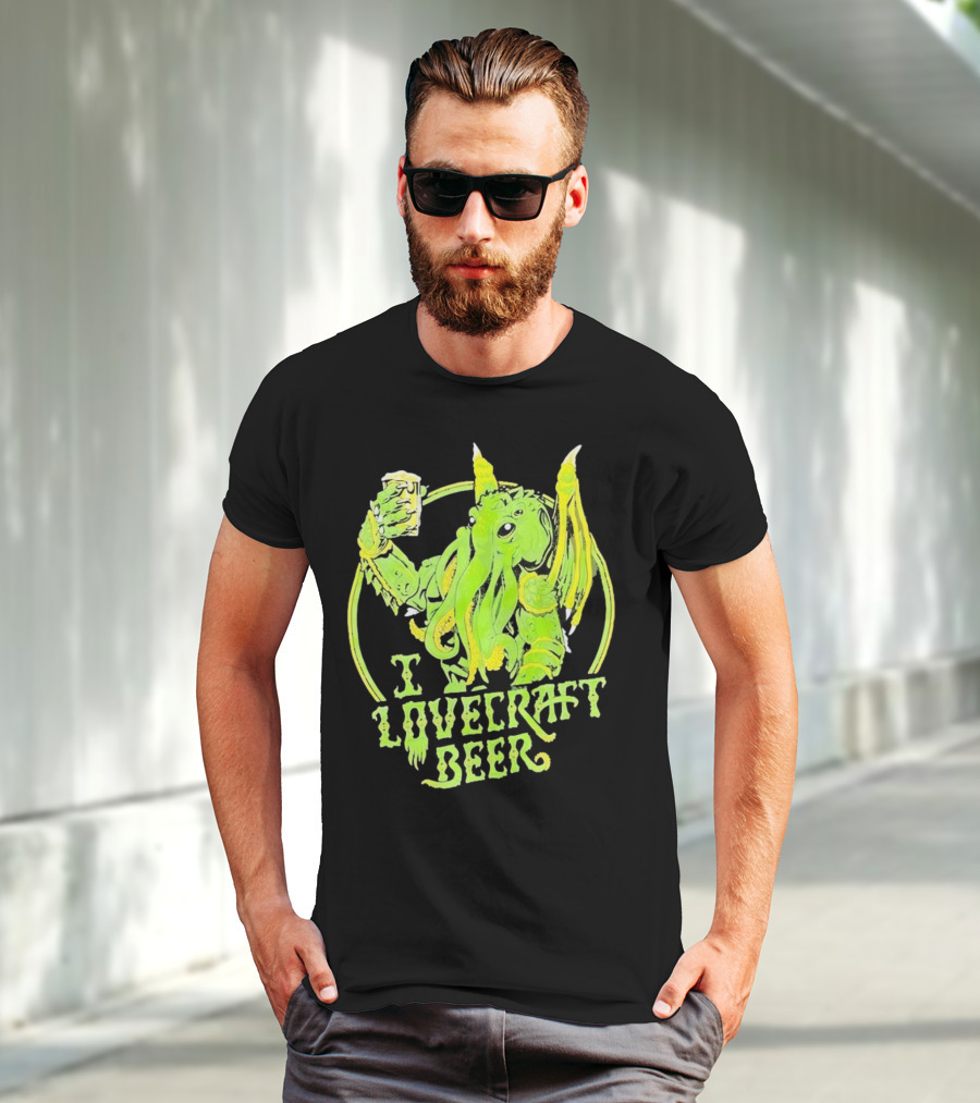 Cthulhu I Love Craft Beer Green Creature Holding Mug T-Shirt