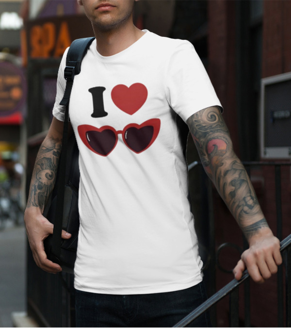 Chiara Oliver Camiseta I Love Chiara Heart Sunglasses T-Shirt