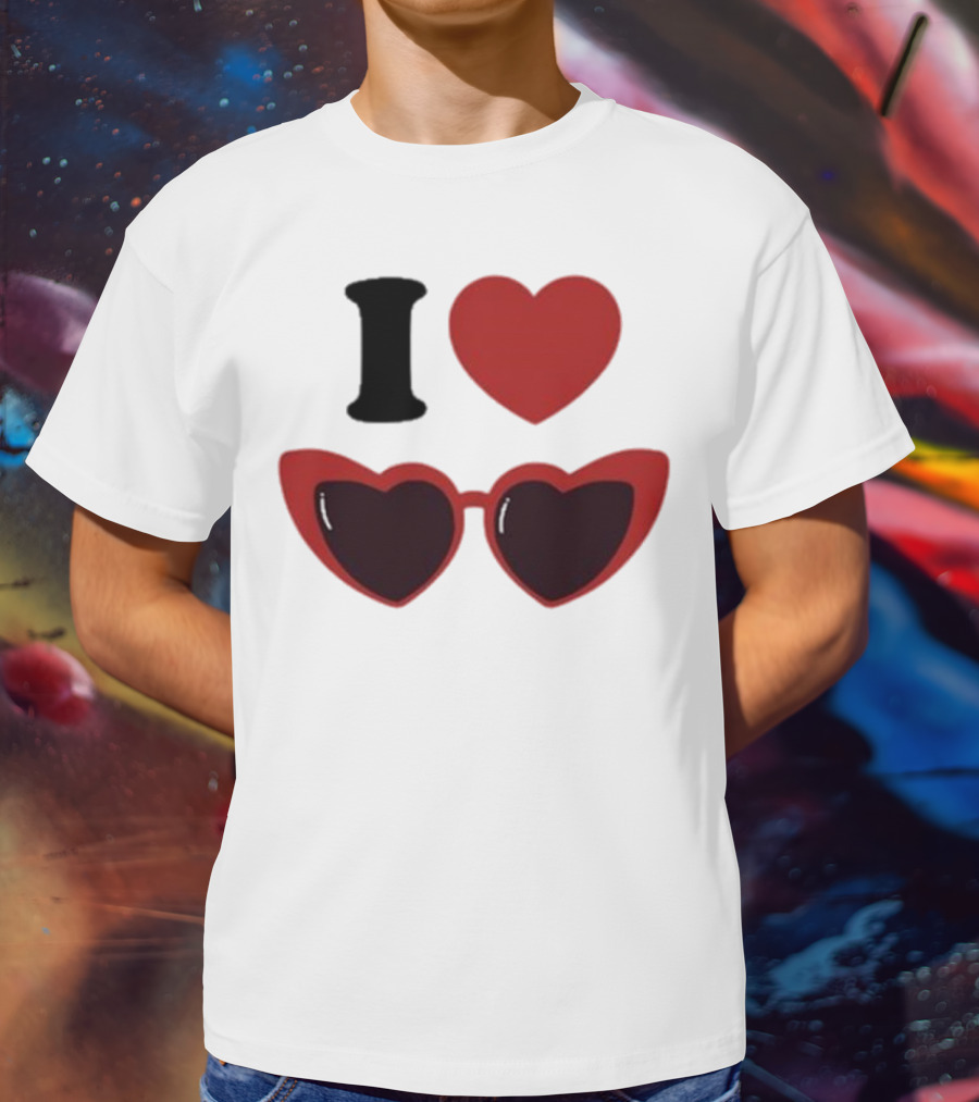 Chiara Oliver Camiseta I Love Chiara Heart Sunglasses T-Shirt