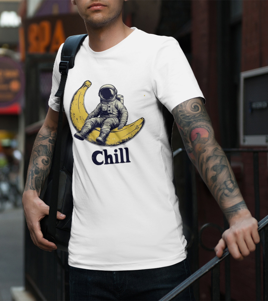 Astronaut Chill Sit On Moon Banana T-Shirt