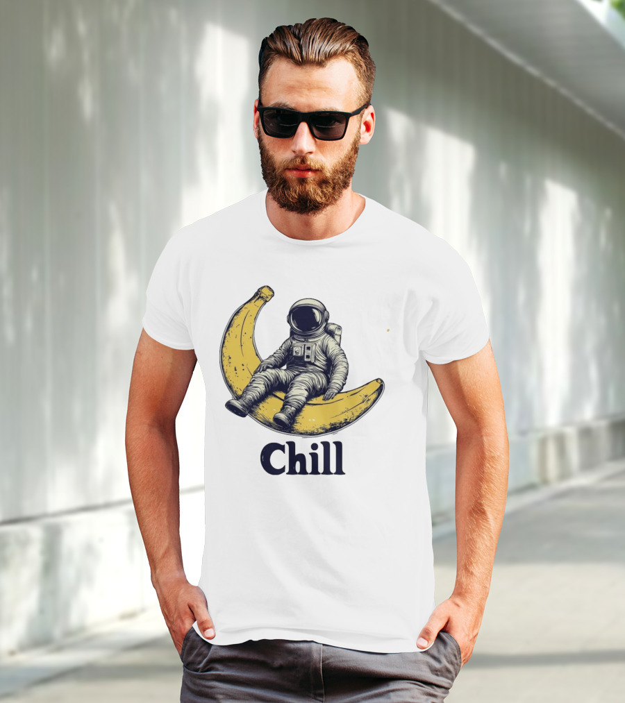Astronaut Chill Sit On Moon Banana T-Shirt