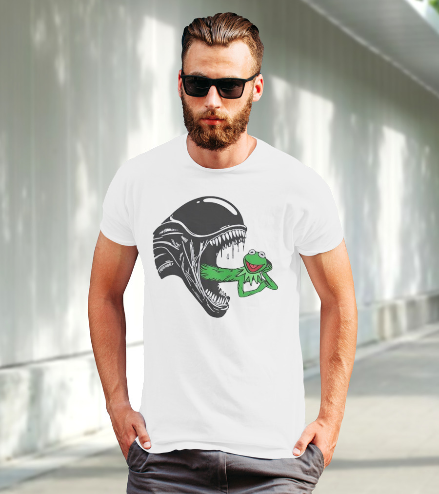 Alien Kermit Xenomorph Mashup Funny T-Shirt