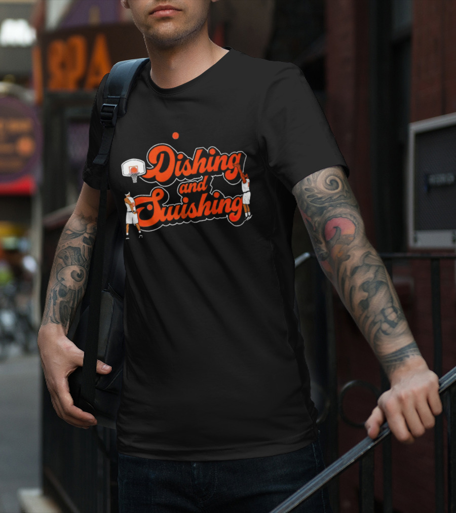 New York Knicks Dishing And Swishing Players And Basketball Hoop T-Shirt