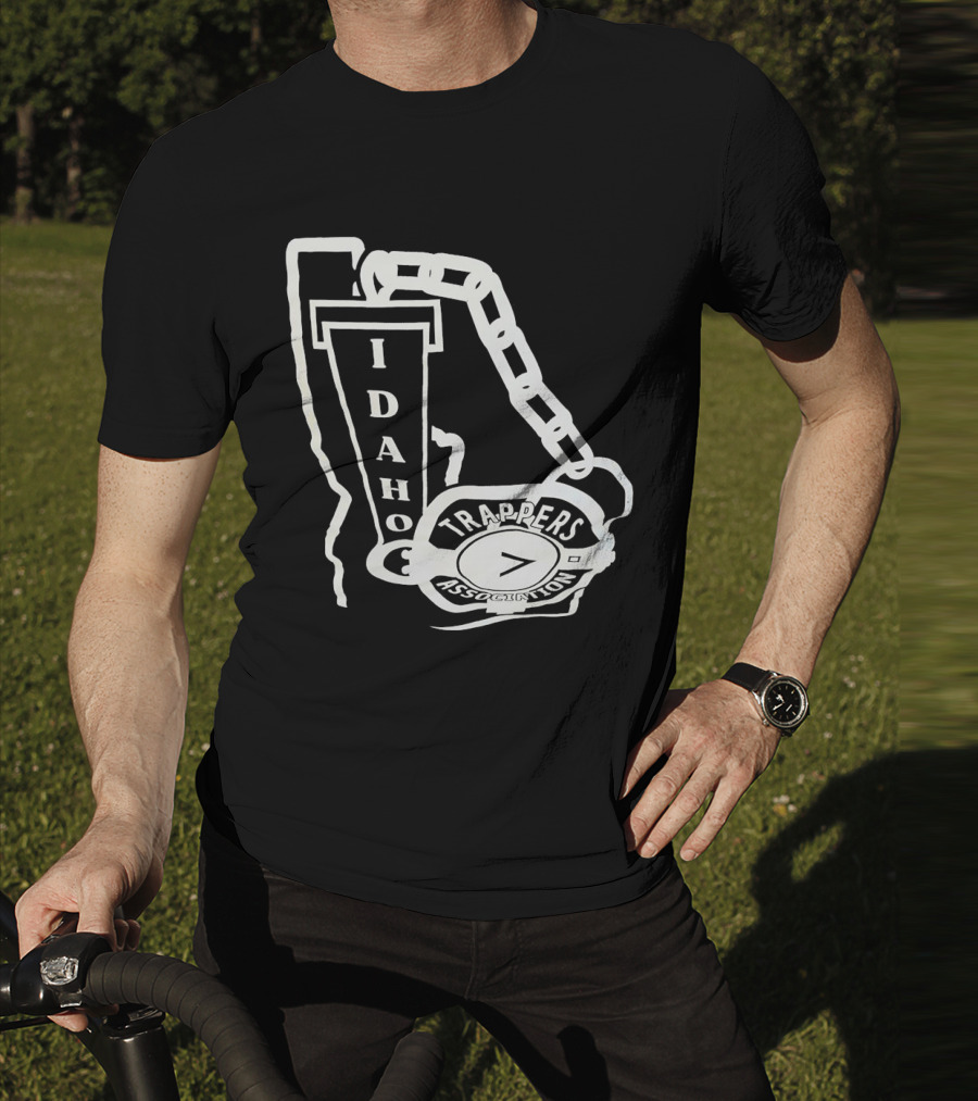 Idaho Trappers Association Logo With Trapper Symbol And Chain T-Shirt