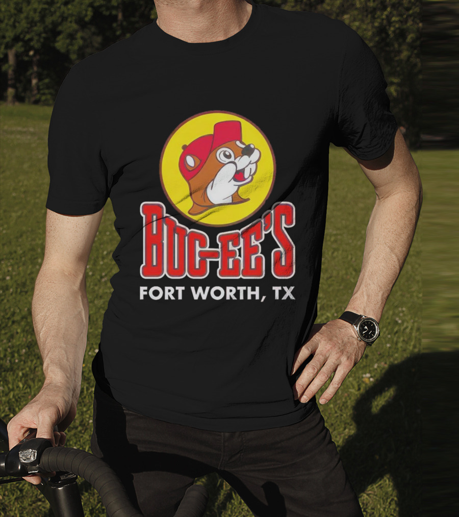 Buc-Ee's Fort Worth TX Logo With Beaming Beaver T-Shirt