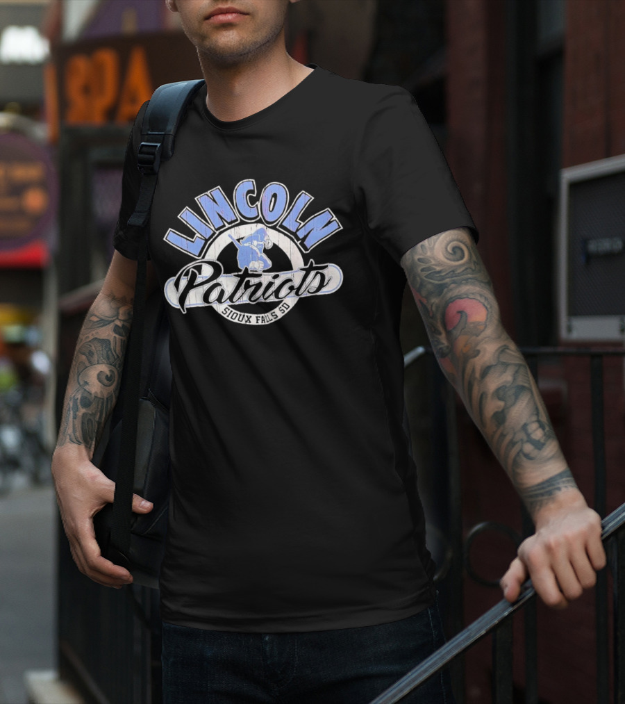 Lincoln Patriots Sioux Falls SD Vintage Football T-Shirt