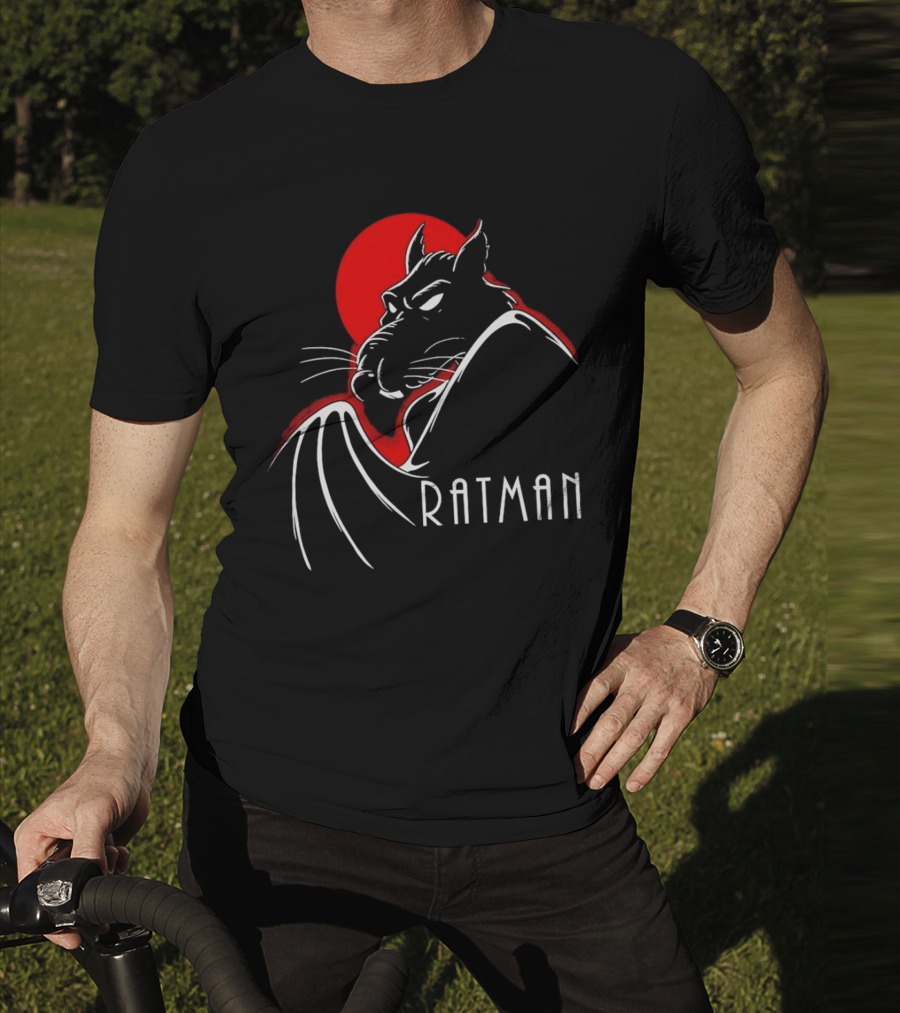 Ratman Splinter Shadow Against Red Moon In Batman T-Shirt