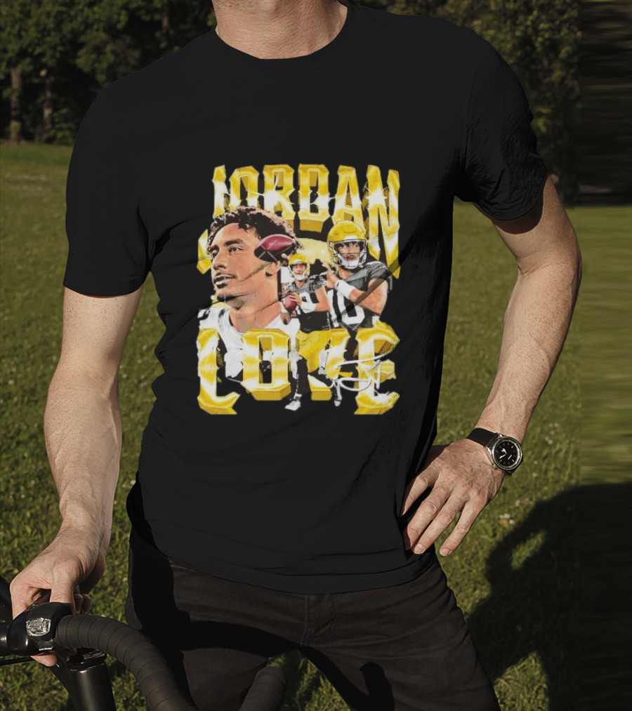 Jordan Love Green Bay Packers Vintage Signature Image T-Shirt