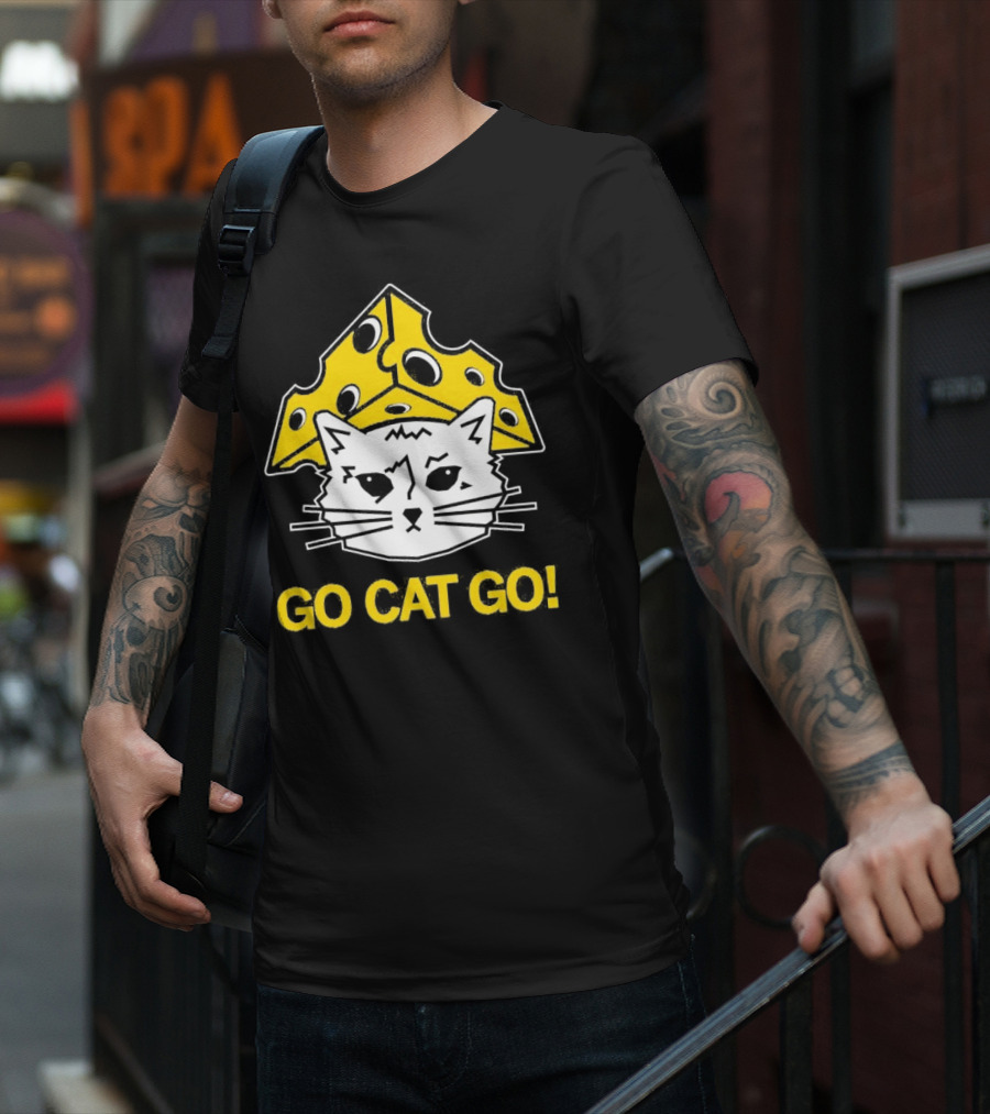 Go Cat Go Cheesehead Cat With Cheese Hat T-Shirt