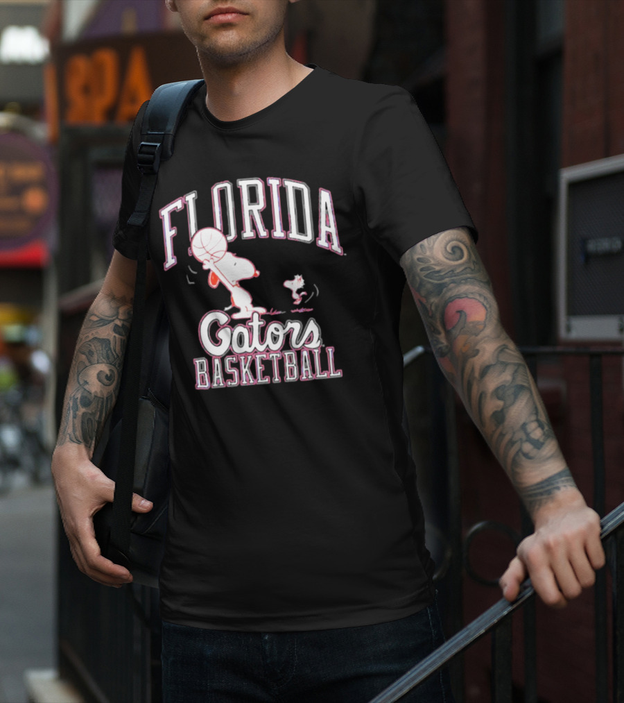 Florida Gators Basketball Snoopy And Woodstock Playing Basketball T-Shirt